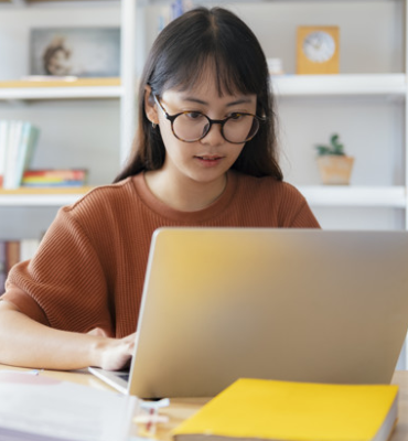 DOCÊNCIA ONLINE - PROCESSOS DE MEDIAÇÃO, MONITORAMENTO E INTERAÇÃO