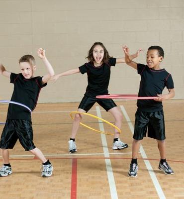 EDUCAÇÃO FÍSICA ESCOLAR E PSICOMOTRICIDADE