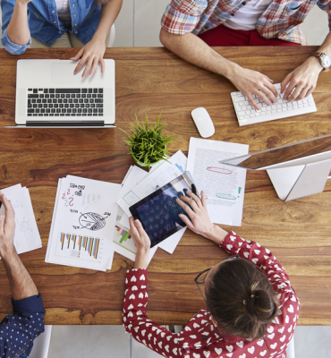 NEUROCIÊNCIA E A COMUNICAÇÃO EM AMBIENTES CORPORATIVOS