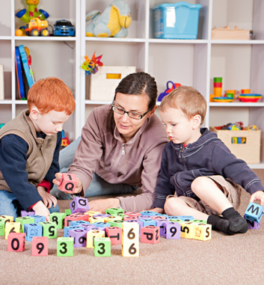 LUDOTERAPIA E EDUCAÇÃO